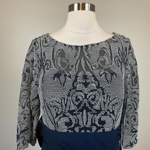 JS Collections Embroidered Chiffon Evening Gown Blue Size 6 Formal Dress - Picture 8 of 12